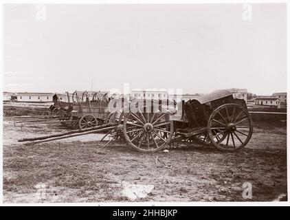 Army Wagon and Forge, City Point, Virginia 1861–65 Andrew Joseph Russell American. Army Wagon and Forge, City Point, Virginia 268066 Stockfoto