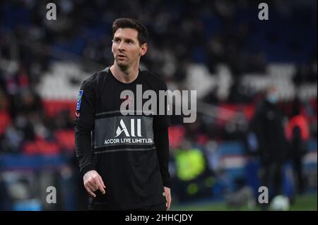 Paris, Frankreich. 23rd Januar 2022. Lionel Messi von Paris Saint-Germain während des französischen Fußballspiels L1 zwischen Paris Saint-Germain (PSG) und Reims am 23. Januar 2022 im Stadion Parc des Princes in Paris, Frankreich. Foto von Christian Liewig/ABACAPRESS.COM Quelle: Abaca Press/Alamy Live News Stockfoto