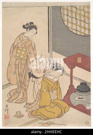 Night Rain am Double-Shelf Stand, aus der Serie Eight Parlor Views (Zashiki hakkei) ca. 1766 Suzuki Harunobu Japanese Diese betörende Szene eines Mädchens, das vom Klang eines sanft kochenden Teekessels eingehüllt wird und auf einem tragbaren Herd des im Sommer verwendeten Typs steht, ist eine von Harunobus Eight Parlour Views (Zashiki hakkei). Es spielt spielerisch auf „Night Rain“ an, eine der acht Ansichten des Xiao- und Xiang-Strozes in China, ein ehrwürdiges Thema in der chinesischen und japanischen Malerei. Hier wird die Sommerstimmung, die dieser Landschaft innewohnt, in das Innere eines Vergnügungshauses von Edo (Tokio) übertragen. Stockfoto