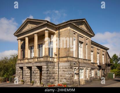 Großbritannien, Wales, Merthyr Tydfil, Dowlais, ehemalige Guest Memorial Library, jetzt Guest Keen Pub Stockfoto