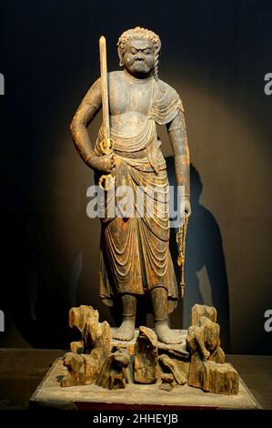 Standing Fudo Myo'o (Acalanatha), Japan, Heian-Zeit, 1000s n. Chr., Holz, Polychromie Stockfoto