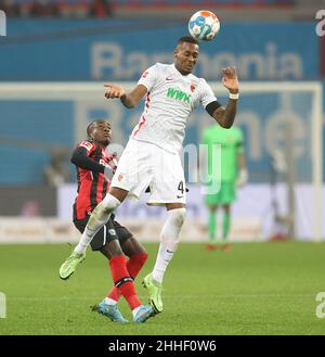 firo: 01/22/2022 Fuvuball, Fußball, 1st Bundesliga, Saison 2021/2022, Bayer Leverkusen - FC Augsburg, FCA 5: 1 Reece Oxford, Einzelaktion Stockfoto