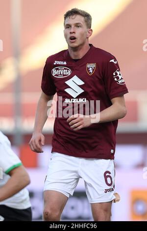 Turin, Italien. 23rd Januar 2022. Turin, Italien, 23 2022. Januar, David Zima (Turin FC) schaut während des Spiels des FC Turin gegen US Sassuolo, italienische Fußballserie A in Turin, Italien, 23 2022. Januar Kredit: Independent Photo Agency/Alamy Live News Stockfoto