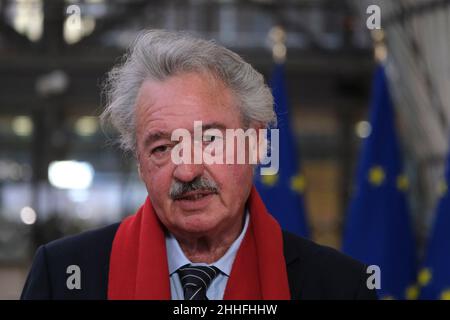 Der luxemburgische Außenminister Jean Asselborn kommt zu einem Europäischen Rat für Auswärtige Angelegenheiten nach Brüssel, Belgien. 24th Januar 2022. Kredit: ALEXANDROS MICHAILIDIS/Alamy Live Nachrichten Stockfoto