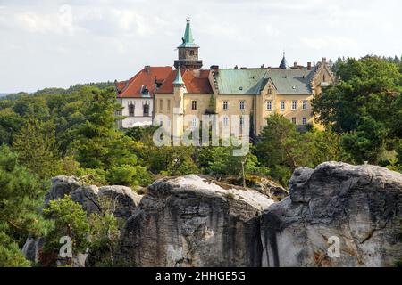 Schloss Hruba Skala, Sandsteinfelsen-Stadt, Cesky raj, böhmisches oder Böhmisches Paradies, Tschechische Republik Stockfoto