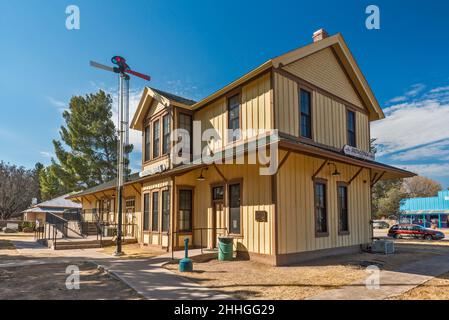 Patagonia Townhall, Stadtgericht, im ehemaligen Eisenbahndepot, in Patagonia, Arizona, USA Stockfoto