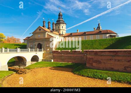 Nesvizh, Weißrussland, Burg Radziwill. Der Palast- und Schlosskomplex, gelegen in Neswisch in Weißrussland, das Denkmal der Architektur des XVI Stockfoto