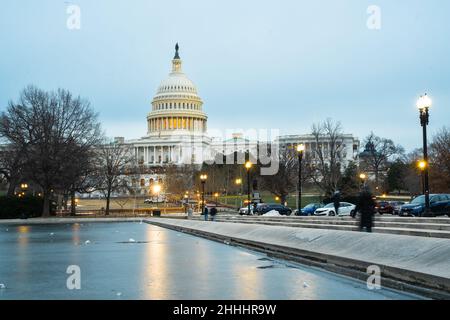 Washington DC - 13. Januar 2022: Blick auf das Kapitolgebäude der Vereinigten Staaten in Washington DC Stockfoto
