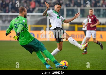 Turin, Italien. 23rd Januar 2022. Gianluca Scamacca (91) von Sassuolo in der Serie A Spiel zwischen Turin und Sassuolo im Stadio Olimpico in Turin gesehen. (Foto: Gonzales Photo/Alamy Live News Stockfoto