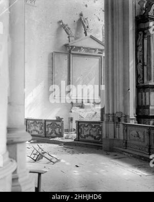 Schäden durch deutsche Schübe an der Seitenkapelle der St. Rumbold's Cathedral in Malines. (Mechelen) Belgien. September 1914 Stockfoto