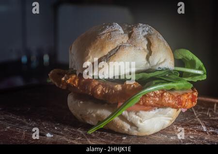 Gefüllte Schweinebandwiches, genannt PORCHETTA in italienischer Sprache, zum Verkauf an der Street Food Stall. Stockfoto