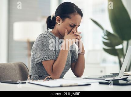 Ich fühle mich vom Tag an so erschöpft Stockfoto