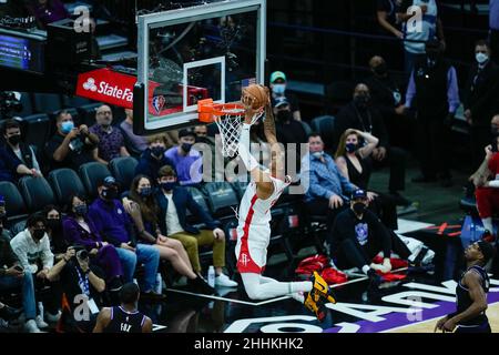 Houston Rockets Stürmer Christian Wood (35) erzielt den Ball beim NBA-Spiel zwischen den Houston Rockets vs Sacarmento Kings am Freitag, 14. Januar 2022 um den Th Stockfoto