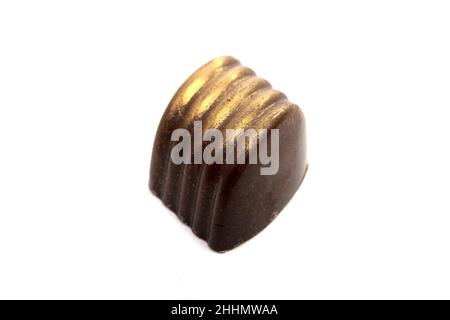 Exklusive Schokoladenbonbons isoliert auf dem Weiß Stockfoto