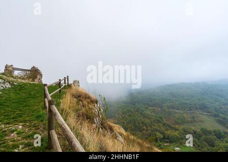 Elcito Village, San Severino Marche, Marken, Italien, Europa Stockfoto