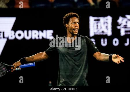 Melbourne, Victoria, Australien. 25th Januar 2022. MELBOURNE, AUSTRALIEN - 25. JANUAR: Gael Monfils aus Frankreich spielt Matteo Berrettini aus Italien am 9. Tag der Australian Open 2022 im Melbourne Park am 25. Januar 2022 in Melbourne, Australien. (Bild: © Chris Putnam/ZUMA Press Wire) Stockfoto