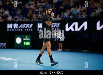 Melbourne, Australien. 25th Januar 2022. MATTEO BERRETTINI (ITA) in Aktion bei den Australian Open 2022 am Dienstag, den 2022. Januar, Melbourne Park Credit: Corleve/Alamy Live News Stockfoto