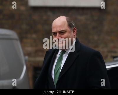 London, Großbritannien. 25th Januar 2022. Verteidigungsminister Ben Wallace trifft bei der wöchentlichen Kabinettssitzung Nr. 10 in der Downing Street ein. Quelle: Uwe Deffner/Alamy Live News Stockfoto
