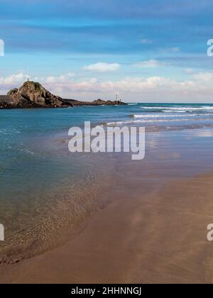 Bude Breakwater von Summerleaze Beach, Beach, Cornwall, Großbritannien Stockfoto