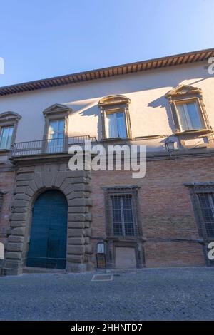 Altstadt, Via Santa Lucia Filippini Straße, Pennoni Palace, Montefiascone, Latium, Italien, Europa Stockfoto