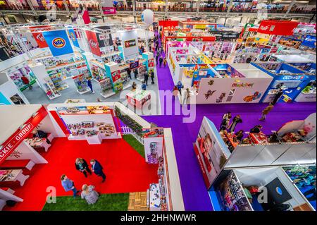 London, Großbritannien. 25th Januar 2022. Die Spielwarenmesse 68th in Olympia in London. Eine Messe, die von der British Toy & Hobby Association, BTHA, organisiert wird. Kredit: Guy Bell/Alamy Live Nachrichten Stockfoto