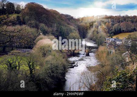 River Swale vom Schloss in Richmond aus gesehen Stockfoto