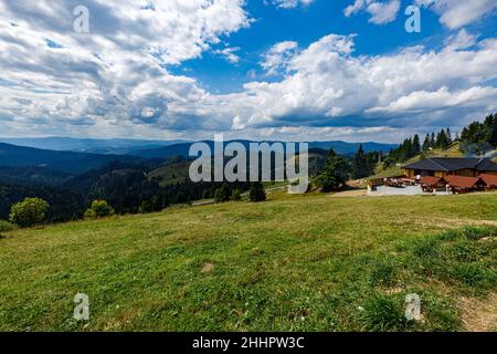 Die Landschaft der Bukowina in Rumänien Stockfoto