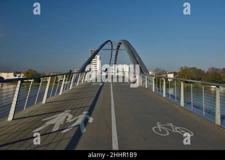 Deutschland Baden-Württemberg, weil am Rhein, Dreiländerbrücke Stockfoto