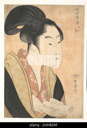 Eine junge Frau beim Lesen Eines Briefes 1790s Kitagawa Utamaro Japanisch in diesem Druck aus einer Serie, die Frauen in verschiedenen Phasen der Romantik porträtiert, fängt Utamaro eine junge Frau ein, in dem Moment, in dem sie anhält, einen Brief zu komplemtieren. Sie streckt ihre Hände aus ihrer Robe, um diesen Brief ihres Geliebten zu halten, der vielleicht ihre nächste Begegnung andeutet. Sie hebt ihren Kopf, öffnet leicht ihren Mund und blickt in die Ferne. Das Großkopf-Hochformat fängt ihre komplexen Emotionen effektiv ein, vielleicht Qualen. Eine junge Frau, die einen Brief liest. Kitagawa Utamaro (japanisch, ca. 1754–1806). Japan. 1790s. Holzschnitt pro Stockfoto