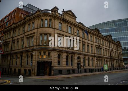 Hawksmoor Steakhouse Gebäude in Deansgate, Manchester, erbaut in einem sandigen, gelben Stein, mit beeindruckenden architektonischen Details. Stockfoto