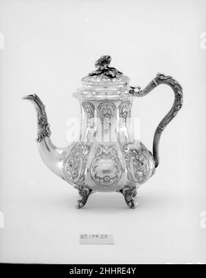 Teekannen Ca. 1846 William F. Ladd. Teekannen. Amerikanisch. Ca. 1846. Silber. Hergestellt in New York, New York, USA Stockfoto