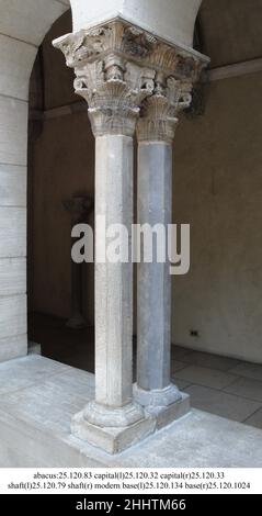 Column Base Ende des 12th. Jahrhunderts Französisch. Spaltenfuß. Französisch. Ende 12th. Jahrhundert. Stein. Hergestellt in Languedoc, Frankreich. Skulptur-Architektur Stockfoto