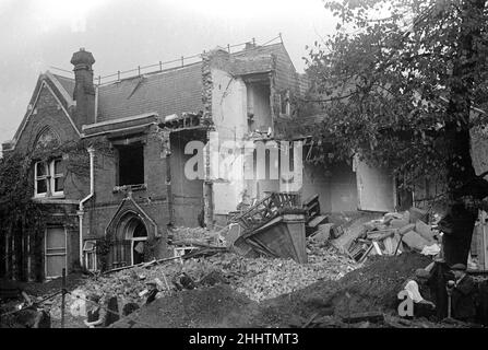 Alfieri. Luftangriff auf Haus in Kingston Hill, Redford. Oktober 2nd 1940. Stockfoto