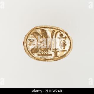 Scarab, eingeschrieben mit dem Thronnamen von Thutmose II. Ca. 1492–1479 v. Chr. Neues Königreich. Scarab ist mit dem Thronnamen von Thutmose II. Beschriftet. Ca. 1492–1479 V. CHR. Steatit. Neues Königreich. Aus Ägypten. Dynastie 18 Stockfoto