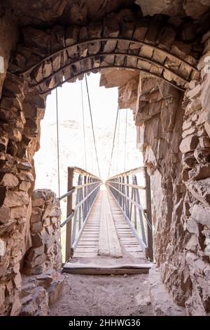 Der Himmel über der Schwarzen Brücke vom Tunnel aus auf dem South Kaibab Trail Stockfoto