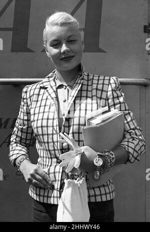 Die amerikanische Filmschauspielerin Barbara Payton kommt in London an. 25th Juli 1952 C3740/2 Stockfoto