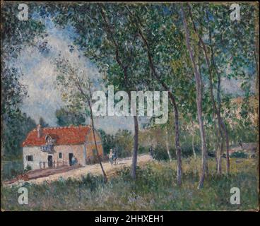 Der Weg von Moret nach Saint-Mammès 1883–85 Alfred Sisley Britisch Eine Bleistiftzeichnung nach diesem Bild erscheint am Anfang eines Skizzenbuches, das Sisley von November 1883 bis zum Sommer 1885 als Aufzeichnung seines Werkes aufbewahrte (Musée du Louvre, Paris). Die Zeichnung trägt eine Inschrift, die den Ort als die Straße von Moret nach Sainte-Mammès kennzeichnet, die entlang des Flusses Loing verläuft; das Wasser ist unten links zu sehen. Sisley etablierte sich 1880 in dieser Gegend, am Rande des Waldes von Fontainebleau, und war von seinen "ziemlich malerischen Aussichten" fasziniert. Er ließ sich dauerhaft ein Stockfoto