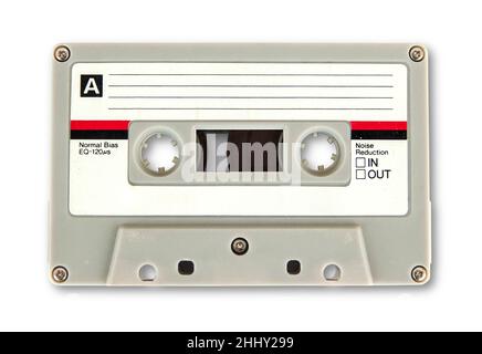 Weiße Audiokassette auf weißem Hintergrund isoliert Stockfoto