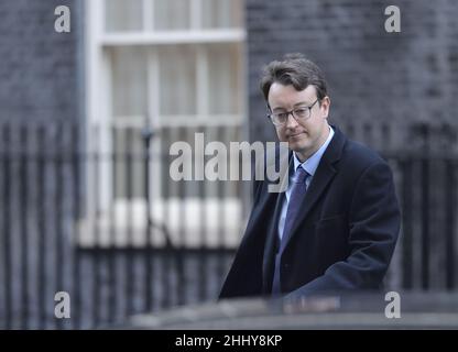 Simon Clarke MP (Con: Middlesbrough South and East Cleveland) - Chief Secretary to the Treasury - verlässt 10 Downing Street, Januar 2022 Stockfoto