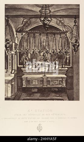 Xe-Station. Jésus est dépouillé de ses Vêtements. L'emplacement de cette Station est indique par la Mosaïque en marbre que l'on voit devant l'autel. 1860 oder später Louis de Clercq Französisch. Xe-Station. Jésus est dépouillé de ses Vêtements. L'emplacement de cette Station est indique par la Mosaïque en marbre que l'on voit devant l'autel. 679902 Stockfoto