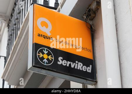 VALENCIA, SPANIEN - 24. JANUAR 2022: Arquia ist ein spanisches Finanzdienstleistungsunternehmen Stockfoto