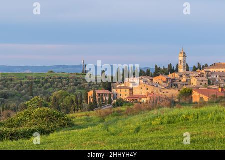 Blick auf San Quirico d'Orcia in Italien Stockfoto