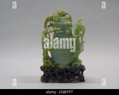 Überdachte Vase 18th Jahrhundert China. Überdachte Vase 44270 Stockfoto