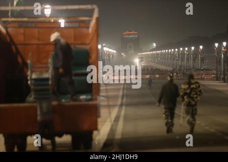 Neu Delhi, Neu Delhi, Indien. 26th Januar 2022. Eine allgemeine Ansicht des indischen Tores kann nach der Feier des Republikanischen Tages gesehen werden. (Bild: © Karma Sonam Bhutia/ZUMA Press Wire) Stockfoto