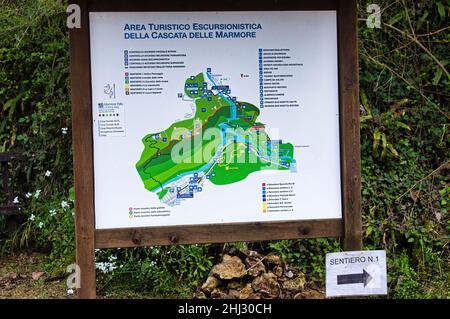 Cascate delle Marmore, das Naturschutzgebiet der Wasserfälle von Marmore, Wanderwege und Naturpfade Stockfoto