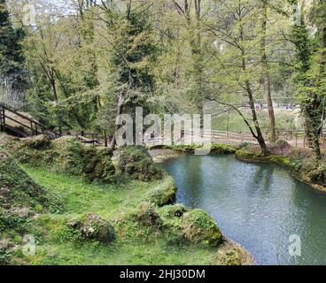 Cascate delle Marmore, das Naturschutzgebiet der Wasserfälle von Marmore, Wanderwege und Naturpfade Stockfoto