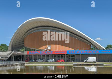 Haus der Kulturen der Welt, John-Foster-Dulles-Allee, Tiergarten, Berlin, Deutschland Stockfoto