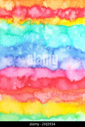 Farbenfroher, lebendiger, strukturierter Regenbogen-Hintergrund. Abstrakt handbemalt auf Papier Aquarell gewellte Textur. Dekorative chaotische Textur für Design. Handgefertigt Stockfoto