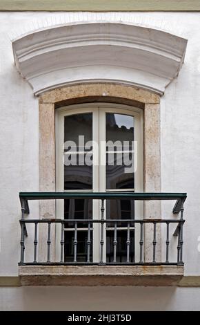 Kolonialer Balkon an der Fassade, Rio Stockfoto