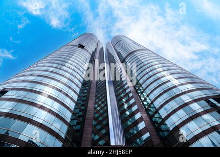 HONGKONG-31. MÄRZ 2015: Exchange Square im zentralen Bezirk der Innenstadt von Hongkong, wo sich die Börse von Hongkong befindet. Stockfoto